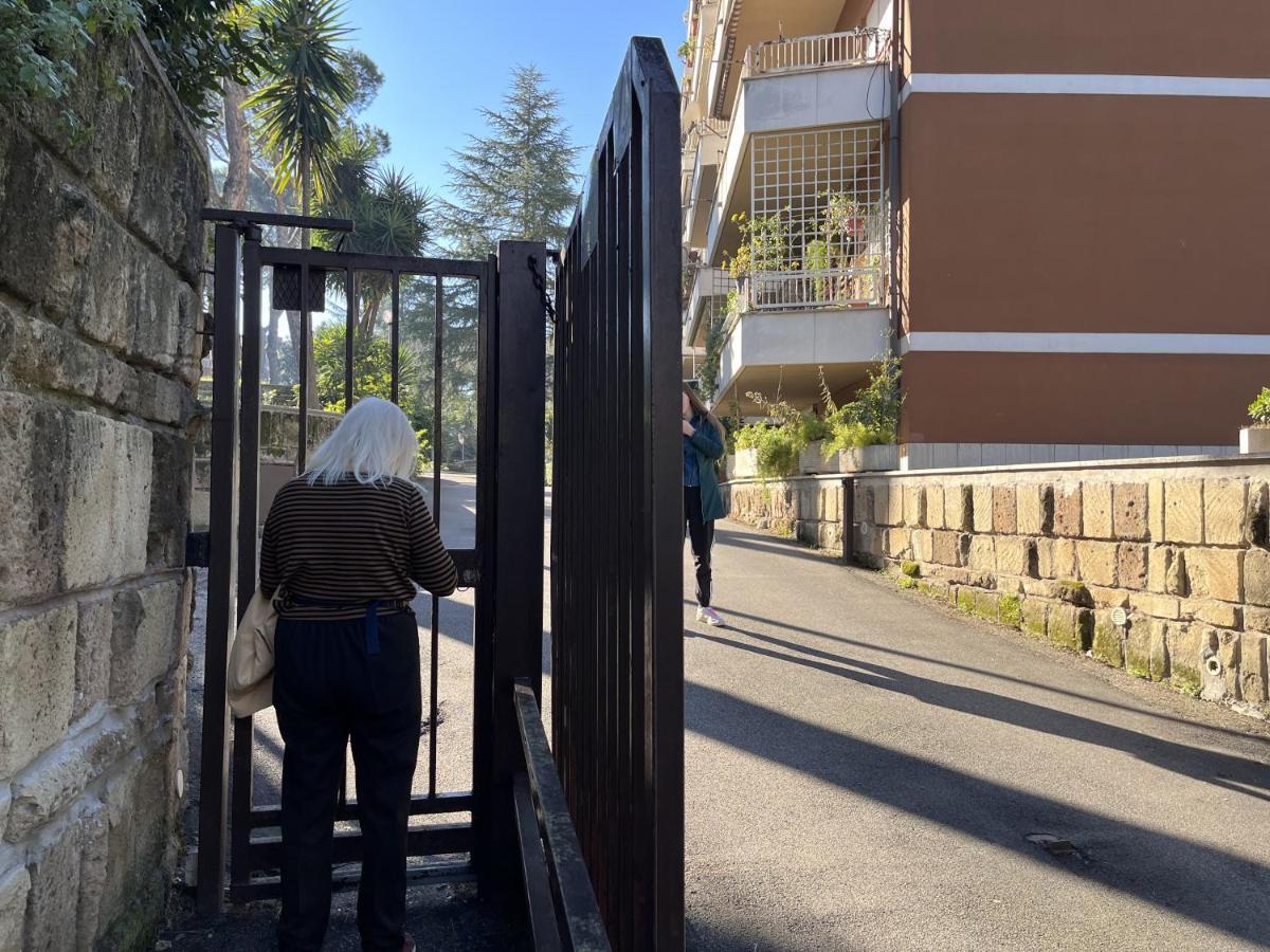 Monolocale A Mostacciano Apartment Roma Exterior foto